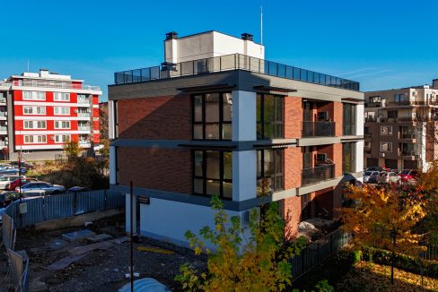 TITAN HOUSE – сградата